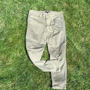 🌺SALE🌺PAIGE Vintage Forest Green Verdugo Jeans.